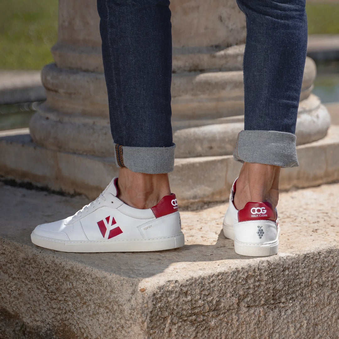 Topsy - red white