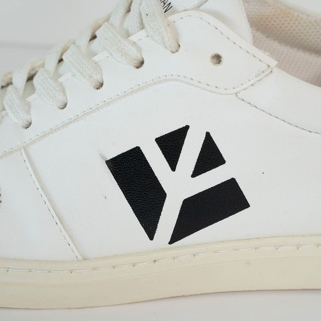 Imperfect - Topsy - White / Black 38