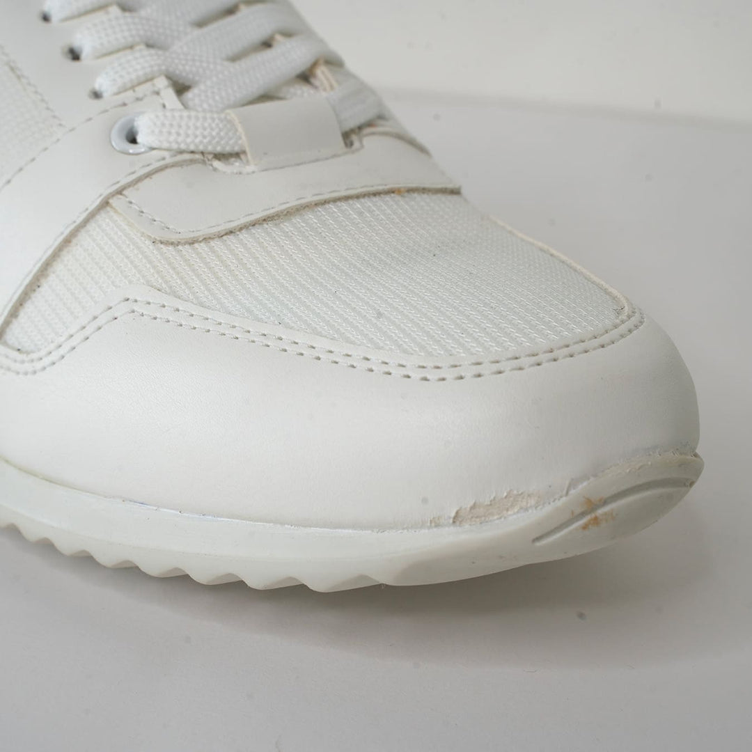 Imperfect - Raven - White_f 38