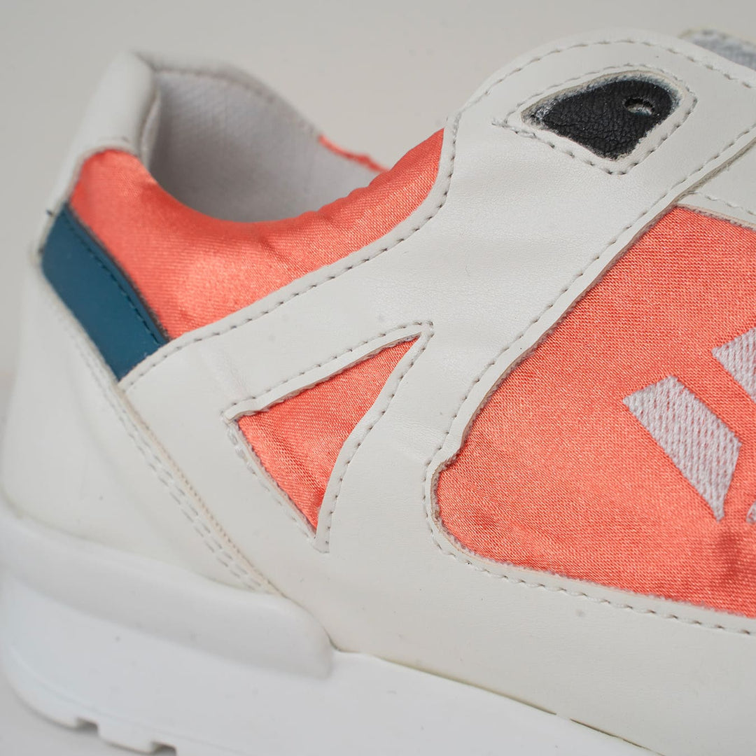 Imperfect - Raven - Coral / Blue_h 42