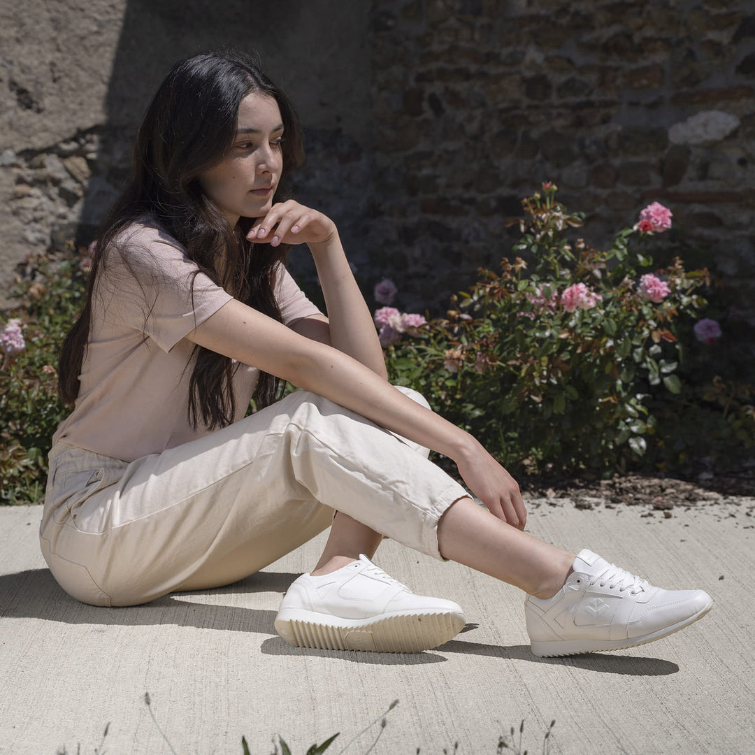 Baskets running végan et écologique femme blanc - Raven Cog