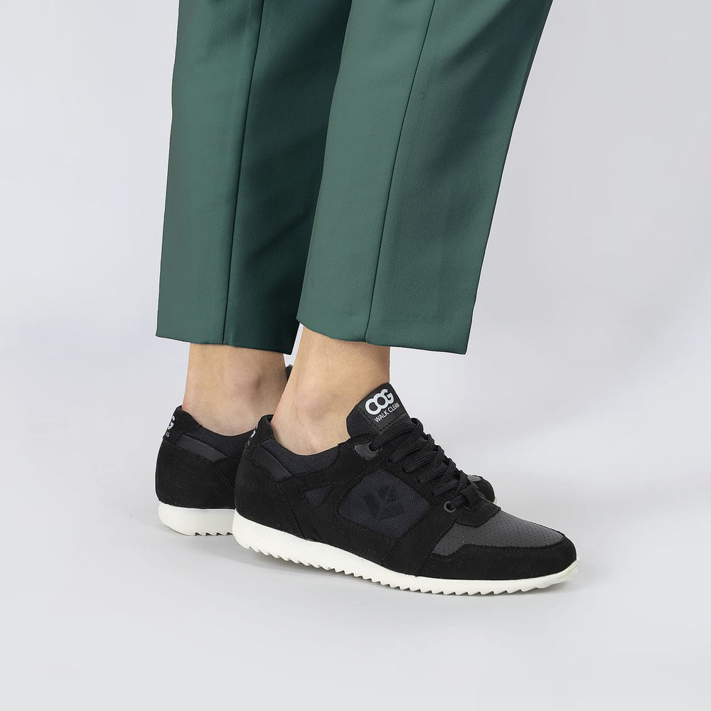 Baskets running végan et écologique femme noire - Raven Cog