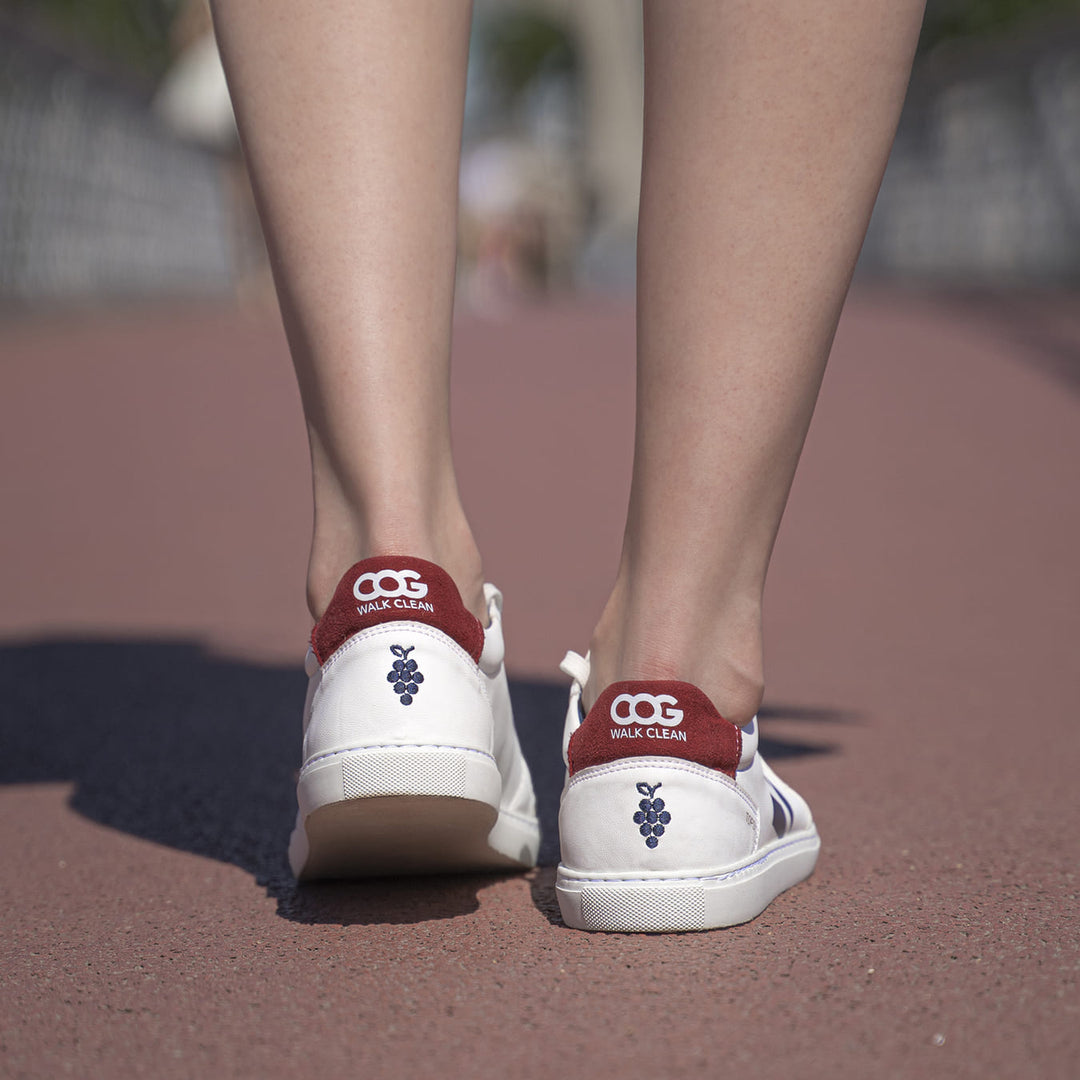 Baskets sneakers végan et écologique cuir végétal blanche bleu rouge - Topsy Cog