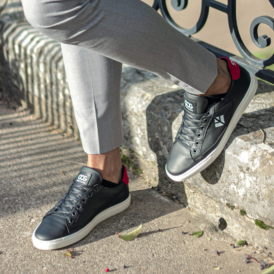 Sneakers baskets basses végan et écologique noir rouge carmin - Winton Cog