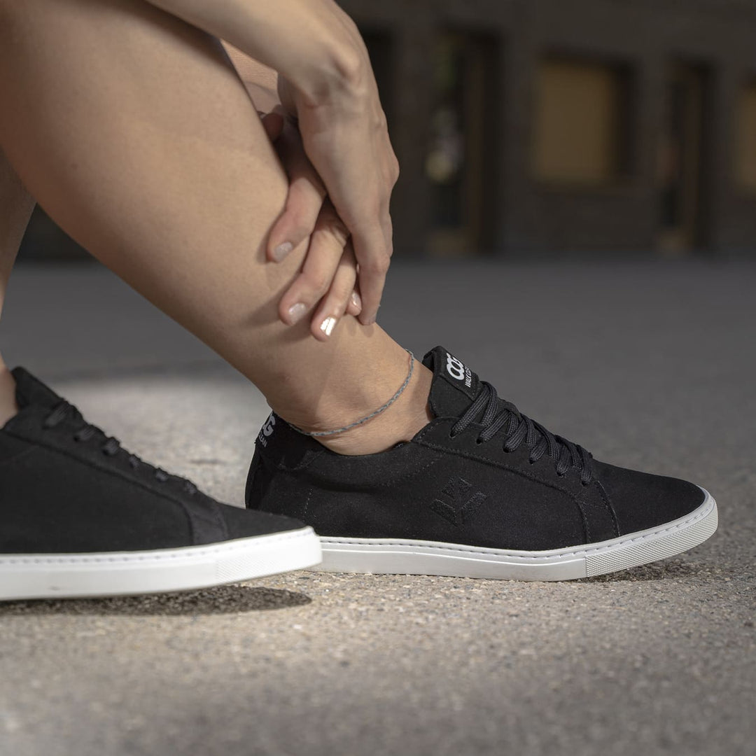 Sneakers baskets basses végan et écologique noir - Winton Cog
